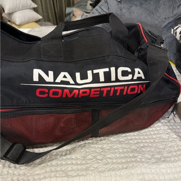 Nautica bag. Duffel bag style. - Picture 1 of 5